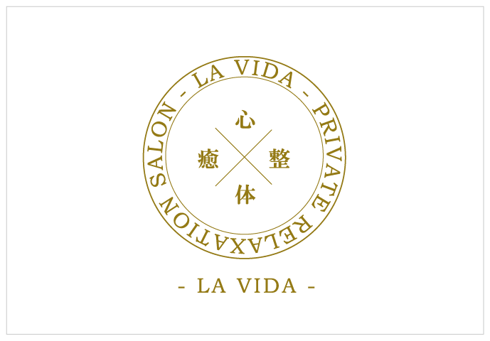 LA VIDA/ラ ヴィーダ（青の洞窟内）